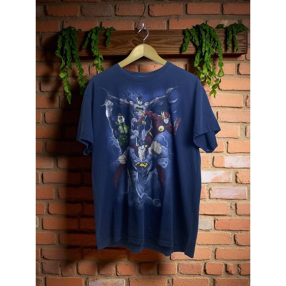 DC Justice League Graphic T-Shirt Superheroes Batman, Flash, Superman - Size XL